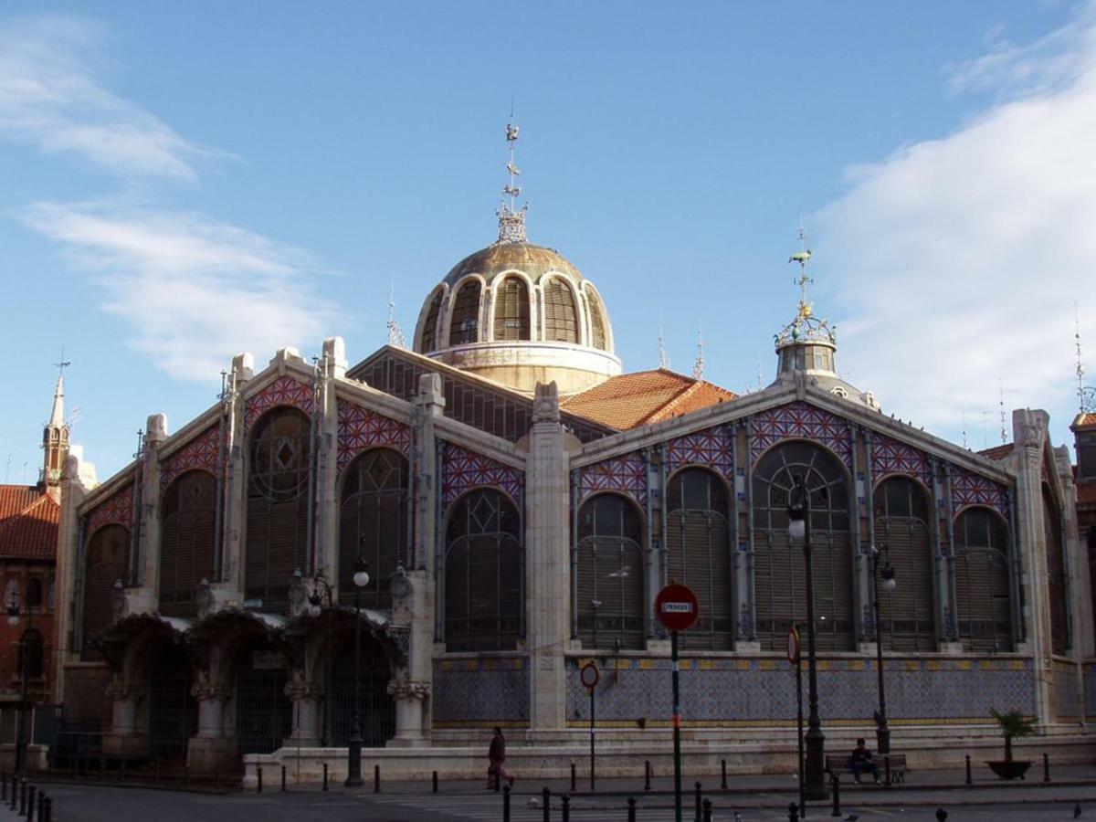 B&B El Mercat บาเลนเซีย ภายนอก รูปภาพ